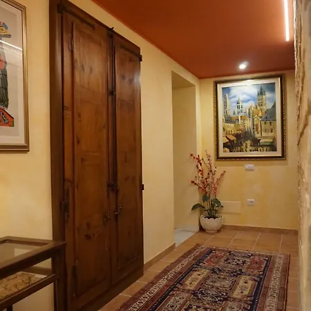 Гостевой дом Palazzo Fulgher Кальяри